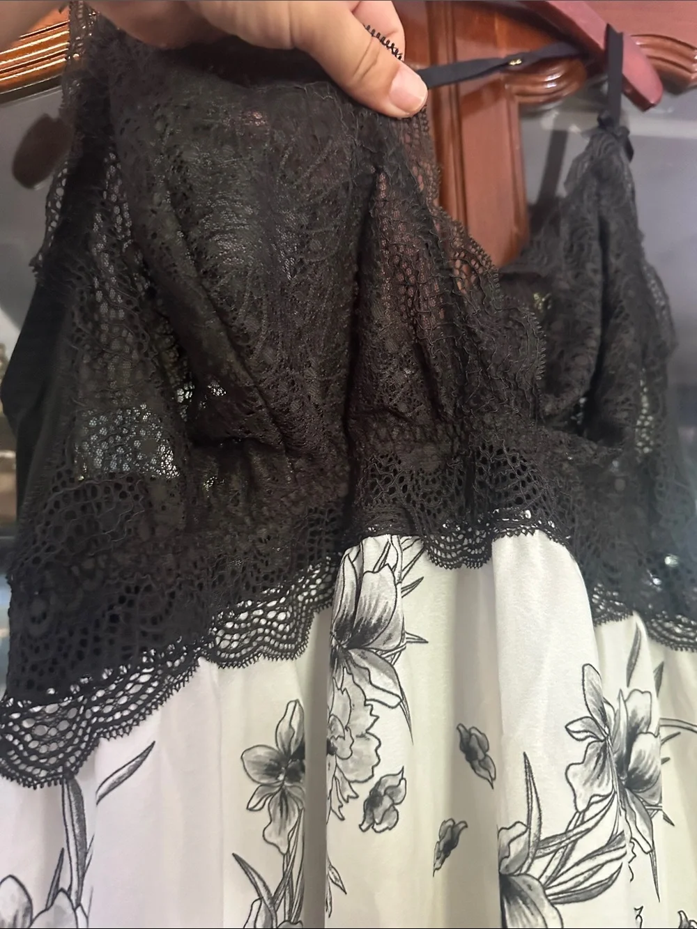 Cacique sleep gown